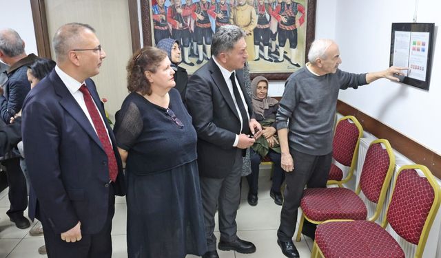 “Annem Neriman Önde Koleksiyonundan Atatürk Pulları Sergisi”