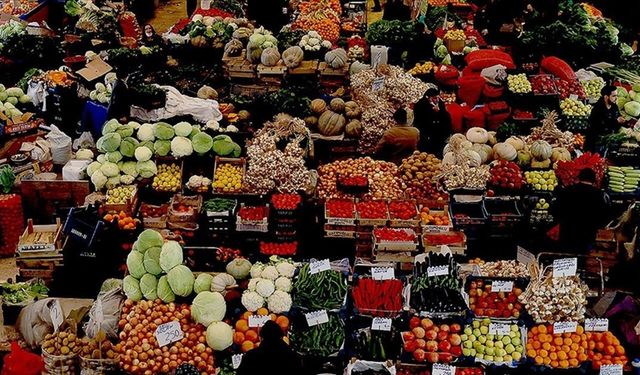 Üretici ve Tüketici Arasındaki Makas Açılıyor: 2025'in Zam Şampiyonu Limon Oldu