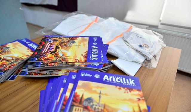 Ankara Büyükşehir Belediyesi'nden Arı Üreticilerine Eğitim