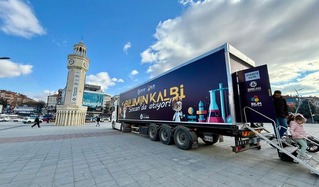 Bilim Tırı Tatilde Sincan'da Dolaşıyor