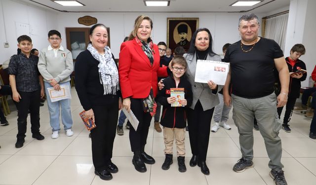 Karnesini Getiren Seymenlere Kitap