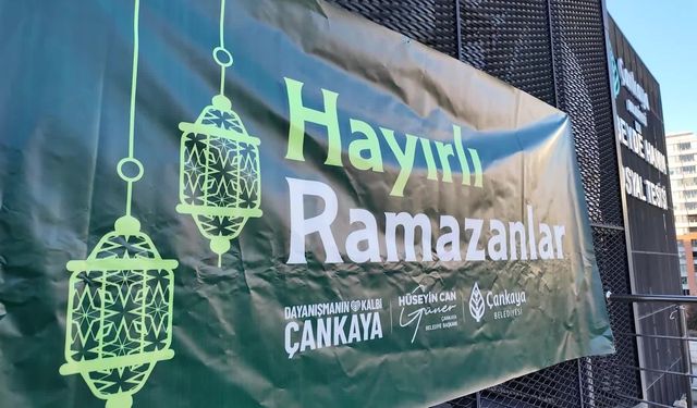 Çankaya Belediye Başkanı Güner İlk İftarını Vatandaşlarla Çadırda Yaptı