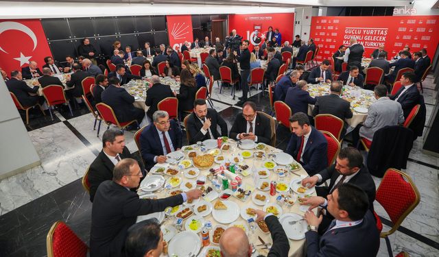 Özgür Özel, 81 İl Başkanıyla Ankara’da Bir Araya Geldi