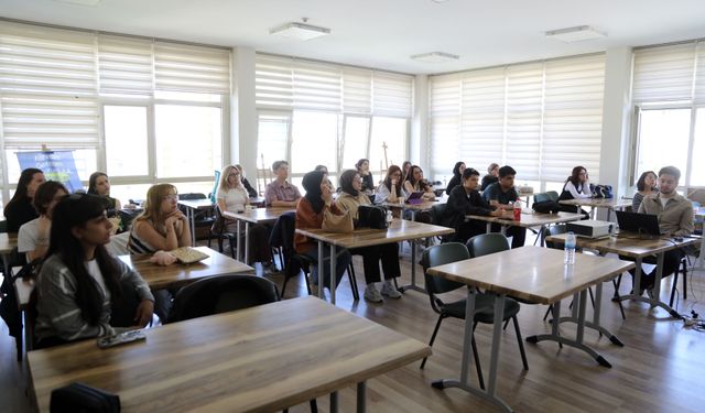 Çankaya Belediyesi'nin Ev Sahipliğinde Genç Eko Akademi 2026 Programı Tamamlandı