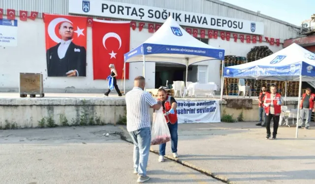 Mansur Yavaş Bayram Dayanışmasını Büyütüyor: "Paylaştığın Senindir, Hemşehrini Sevindir"