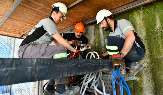 Ankara Büyükşehir Belediyesi ASKİ, P10 Pompa İstasyonu’ndaki Arızaya Müdahale Etti