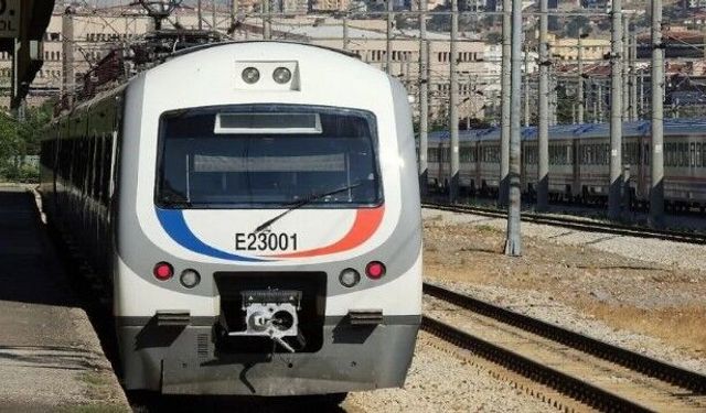 Ankara'da Bazı Banliyö ve Tren Seferleri Hizmet Vermeyecek