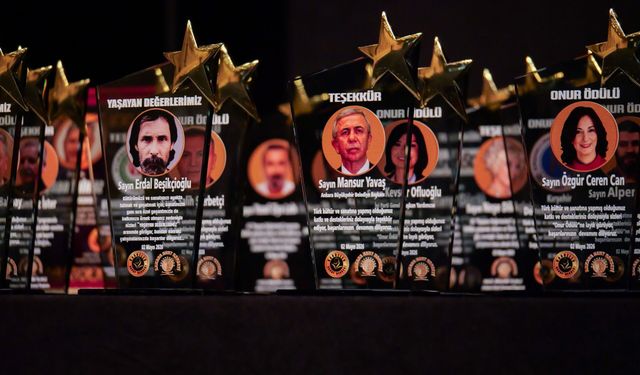 Ankara'nın Yaşayan Değerleri Ödül Töreninde Buluştu