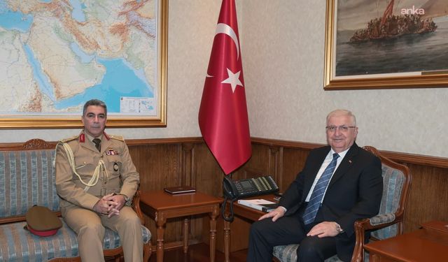 Bakan Güler, Irak'ın Ankara Askeri Ataşesi'ni Kabul Etti