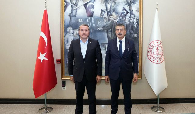 Eğitim-Bir-Sen Genel Başkanı Yalçın, Milli Eğitim Bakanı Tekin İle Görüştü