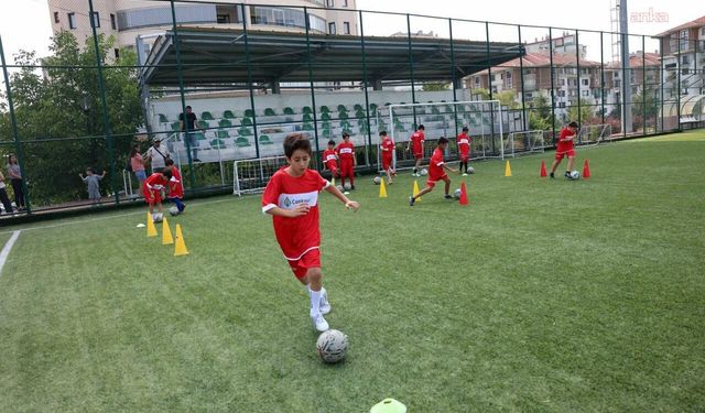 Çankaya Belediyesi ve Gençlerbirliği İş Birliğiyle "Yaz Futbol Okulu" Başlıyor