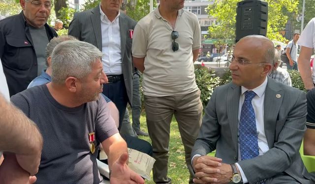 Ankara'da Eylemleri Süren Şehit Aileleri ve Gazilerin Taleplerini Meclis'e Taşındı