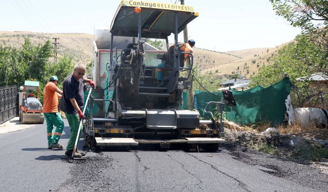 Çankaya'da Asfalt Çalışmaları Sürüyor