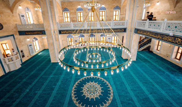 Diyanet'in Cuma Hutbesinde 'Din İstismarı' Vurgusu