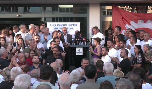Murat Emir: Önünüze Mührü Basacağınız Parti Amblemi Koymak Boynumuzun Borcudur