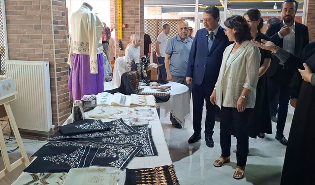 Beypazarı'nda Yıl Sonu Sergisi Açıldı