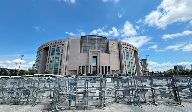 Ünlülere Uyuşturucu Operasyonu: 25 Gözaltı Kararı