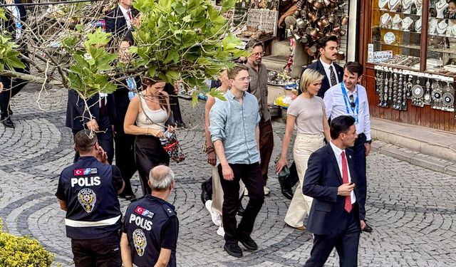 İzlanda Başbakanı Ankara Kalesi'ni Gezdi