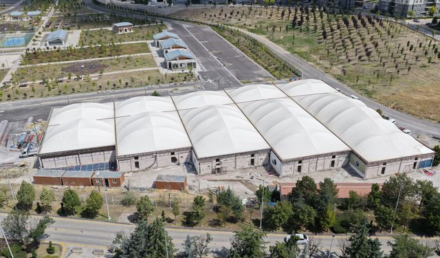 Ankara Büyükşehir Belediyesi'nden Göksu'ya 106 Dükkandan Oluşan Modern Satış Alanı