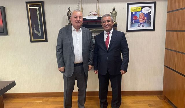 Cemal Enginyurt'un Danışmanı Cem Tekinoğlu Gözaltına Alındı