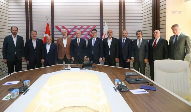 Filistinli Öğrencilere Açık Öğretimle Lisans Eğitimi Çalışmaları Hızlandırıldı