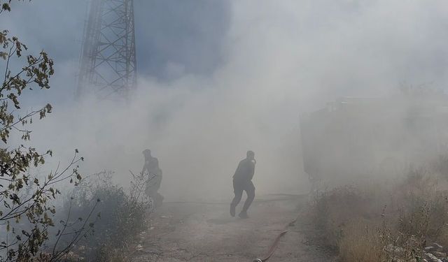 Çankaya'da Ot Yangını İtfaiyenin 2 Saatlik Müdahalesiyle Söndürüldü