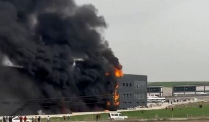 Korku Dolu Anlar: Ankara’da Fabrika Yangını