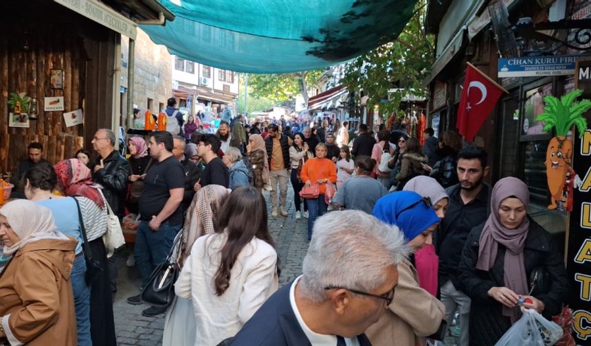 Beypazarı'na Hafta Sonu Ziyaretçi Akını