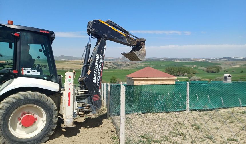 Mamak'ta 'Kaçak' Hobi Bahçeleri Yıkılıyor