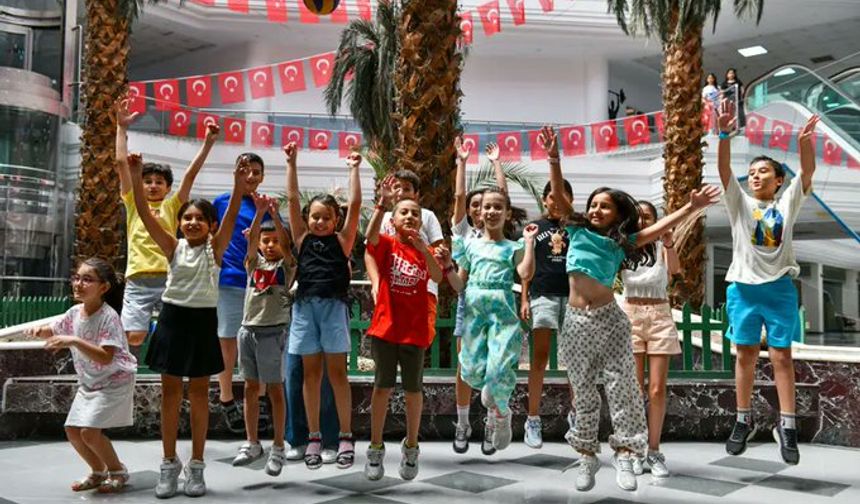 Ankara Büyükşehir Belediyesi'nin Yaz Okulu'nda Yaklaşık 2 Bin Çocuk Katıldı