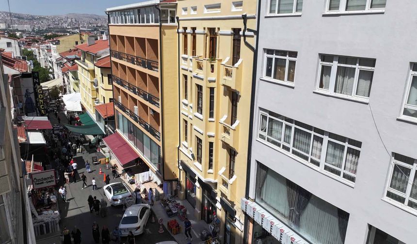 Ankara Büyükşehir Belediyesi, Çıkrıkçılar Yokuşu Sokağı’nı Yeniliyor