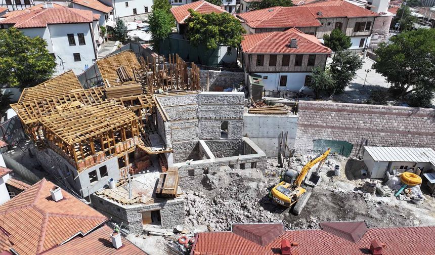 Mansur Yavaş'tan Ankara Kalesi'nde Tarih ve Yaşam Dolu Proje: Gastronomi Merkezi