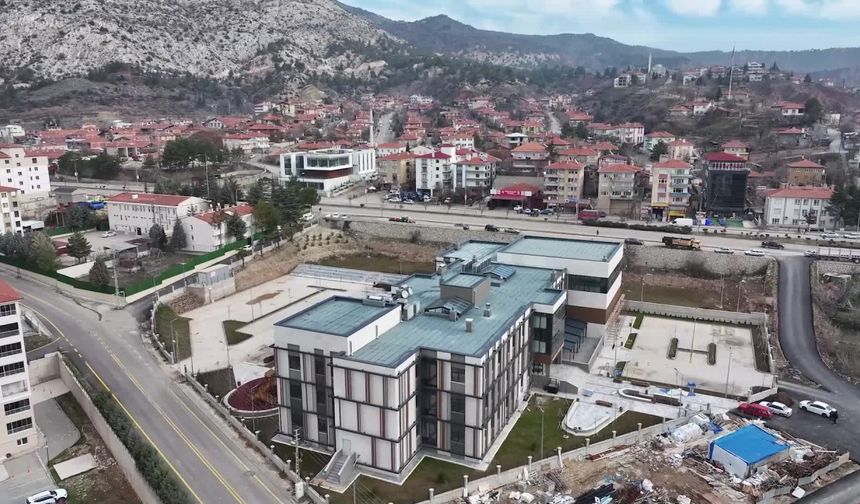 Mansur Yavaş'tan Ankara'ya 15 Yaşam Merkezi: En Yenisi Nallıhan'da Açıldı