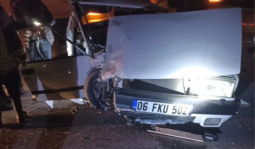 Akyurt'ta Trafik Kazası: 2 Yaralı