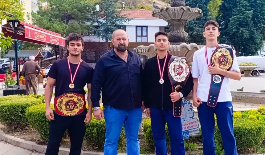 Nallıhan Spor Kulübü 3 Kemer Kazandı