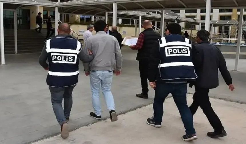 Ankara'da Silah ve Uyuşturucu Operasyonu: 16 Gözaltı
