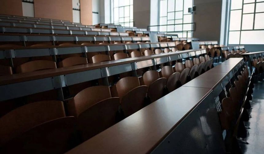 Ekonomik Kriz, İşsizlik ve Umutsuzluk, Gençleri Üniversiteden Koparıyor