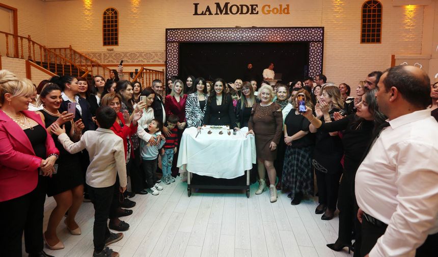 Yenimahalle'de Öğretmenlere Özel Kutlama