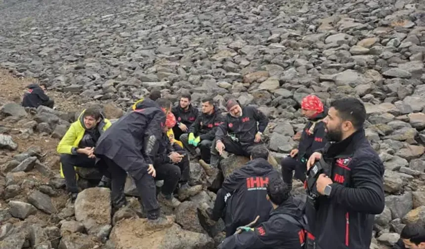 10 Yaşındaki Çocuk Yaralı Halde Toprağa Gömülü Bulundu