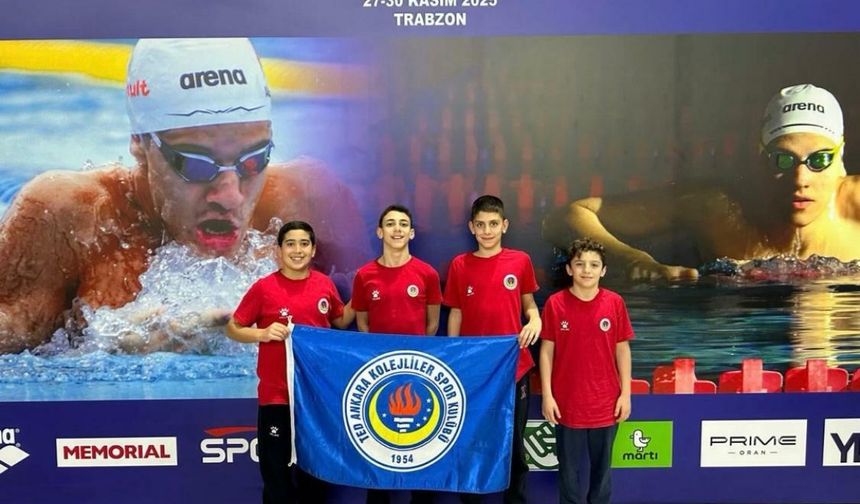 TED Ankara Kolejliler Yüzme Takımı Üç Altın, Üç Gümüş, Bir Bronz Madalya Kazandı