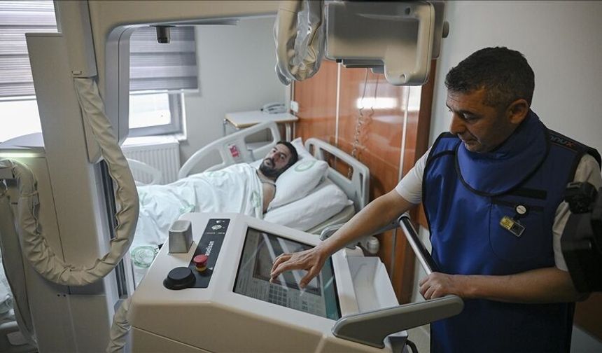 Ankara'da Yerli Mobil Röntgen Cihazı Hizmete Sunuldu