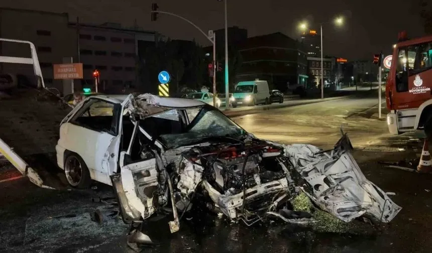 Beypazarı'nda Otomobil Kazası: 1 Ölü, 3 Yaralı