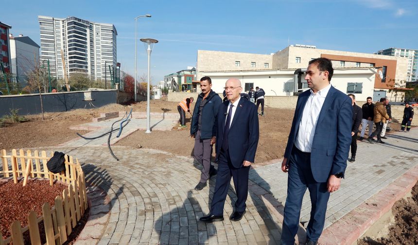 Yenimahalle’de Koşu Yollarında Doğal Dönüşüm Başladı