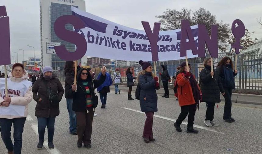 Büyük Kadın Mitingi Ankara'yı İnletti!