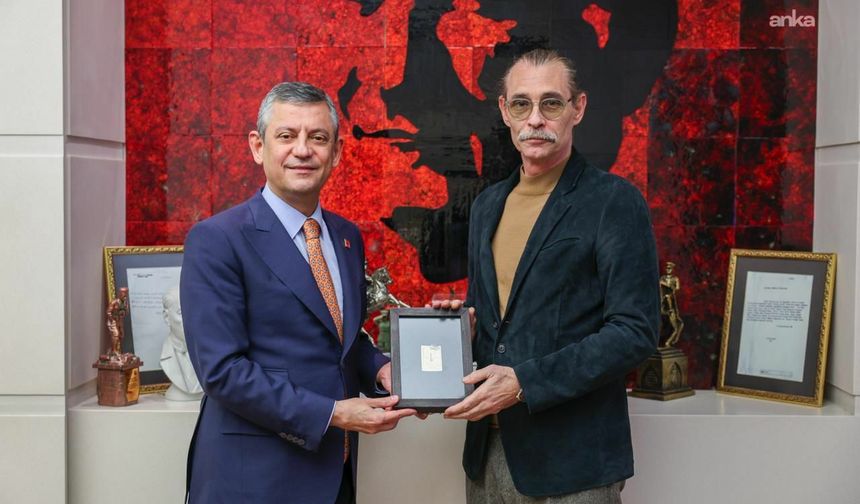 Etimesgut Belediye Başkanı Beşikçioğlu'ndan CHP Genel Başkanı Özel'e Ziyaret