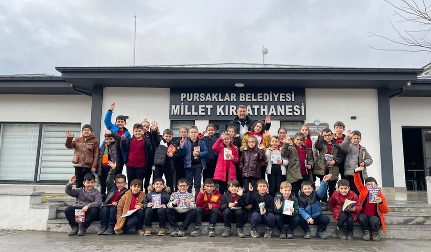 Pursaklar’da Okuma Kültürü Millet Kıraathanelerinde Güçleniyor