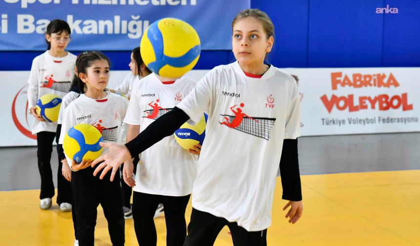 Ankara Büyükşehir Belediyesi'nden “Fabrika Voleybol” Pprojesi