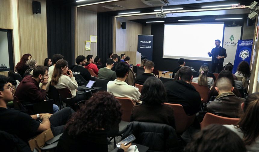 Çankaya Belediyesi'nden Gençlerin Kariyer Yolculuğuna Destek