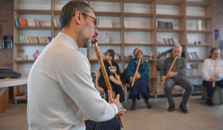 Ankara Büyükşehir Belediyesi Müzik Stüdyosu’nda Ney Kursu Başladı