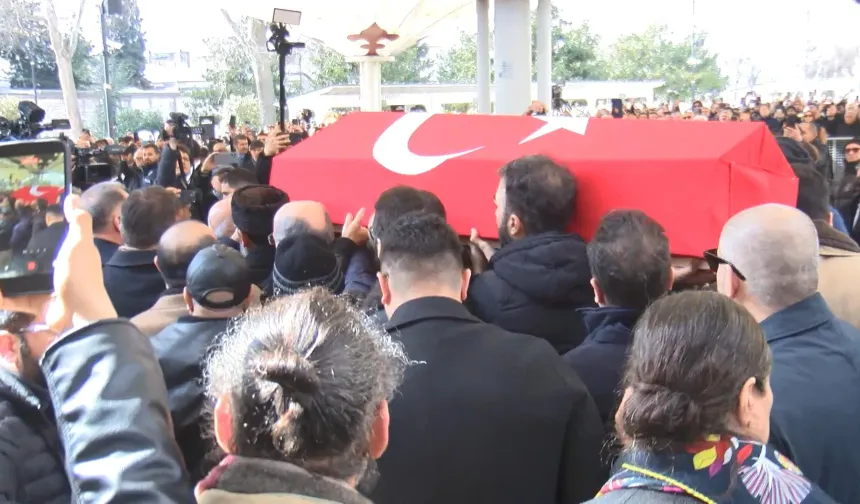 Prof. Dr. İlber Ortaylı İçin Galatasaray Üniversitesi'nde Anma Töreni Düzenlendi